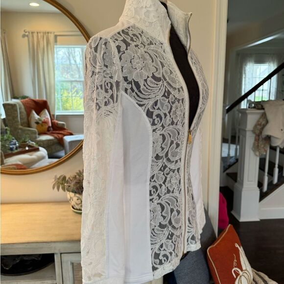 White Lace Zip-Up Jacket - Picture 2 of 4